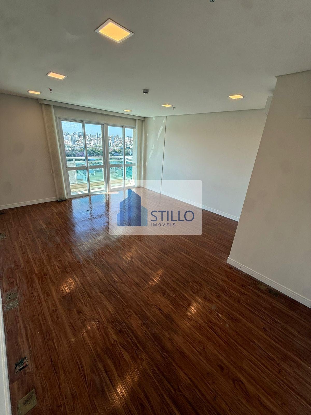 Comercial para alugar com 1 banheiro, 1 vaga e 36m² no Vila Carrão, São Paulo (SP) — foto 2 de 8