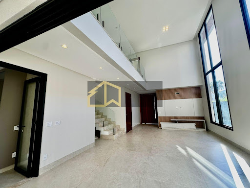 Casa de Condomínio em Jardins Valência  -  Goiânia