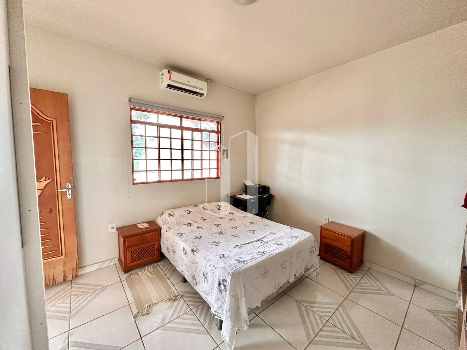 Casa à venda com 3 quartos, 2 suítes, 6 vagas e 273m² no Residencial Guarema, Goiânia (GO) — foto 15 de 23