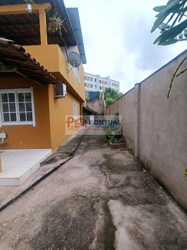 Casa em Centro  -  Coronel Fabriciano