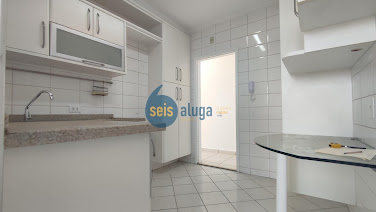 Apartamento com 3 Quartos e 2 banheiros à Venda, 78 m² por R$ 445.000
