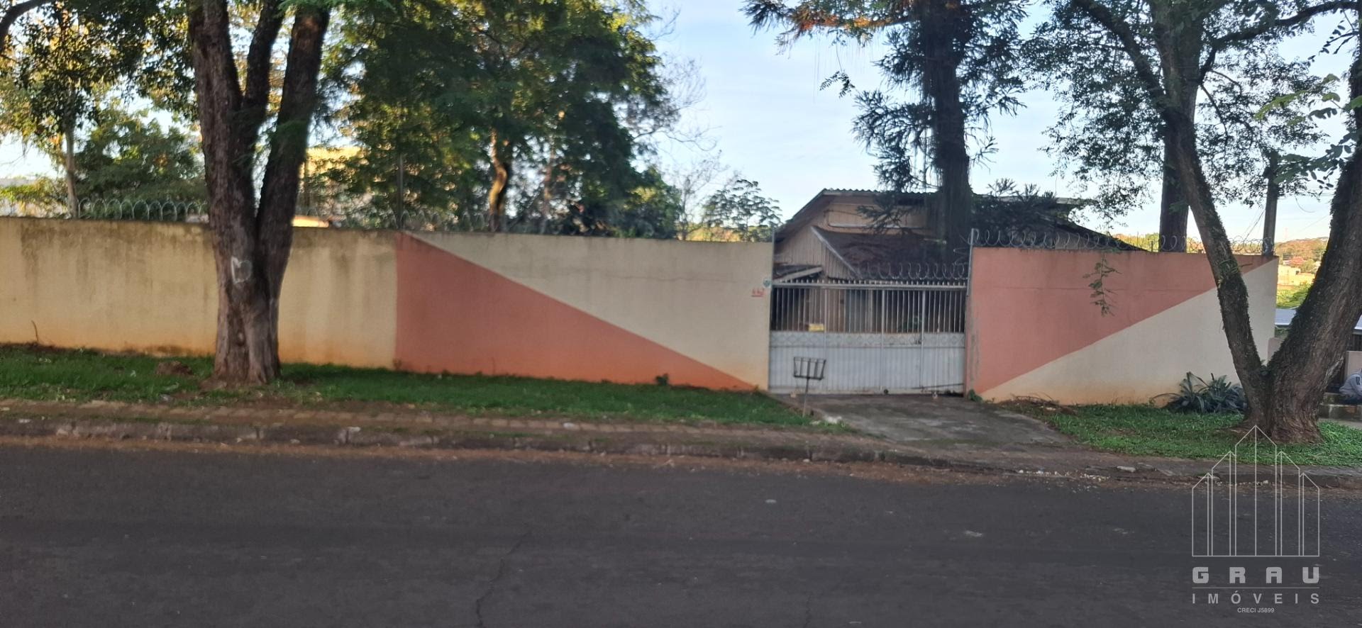 Terreno de 1.800metros no Centro  -  Foz do Iguaçu
