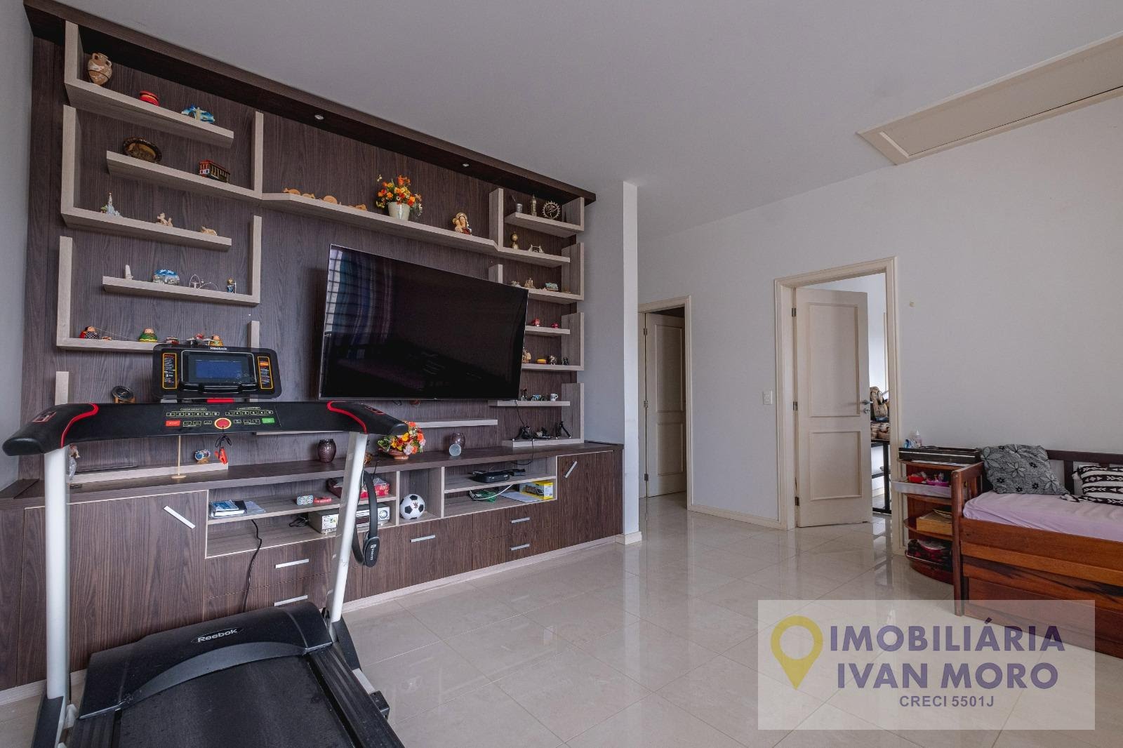 Casa à venda com 5 quartos, 4 suítes, 4 vagas e 511m² no Cacupé, Florianópolis (SC) — foto 13 de 30