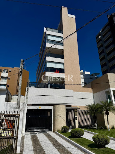 Cobertura Duplex com 05 dormitórios à venda em Caiobá