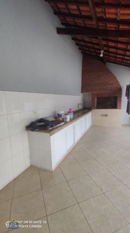 Casa à venda com 4 quartos, 3 suítes, 5 vagas e 187m² no Balneario Flórida, Praia Grande (SP) — foto 25 de 30