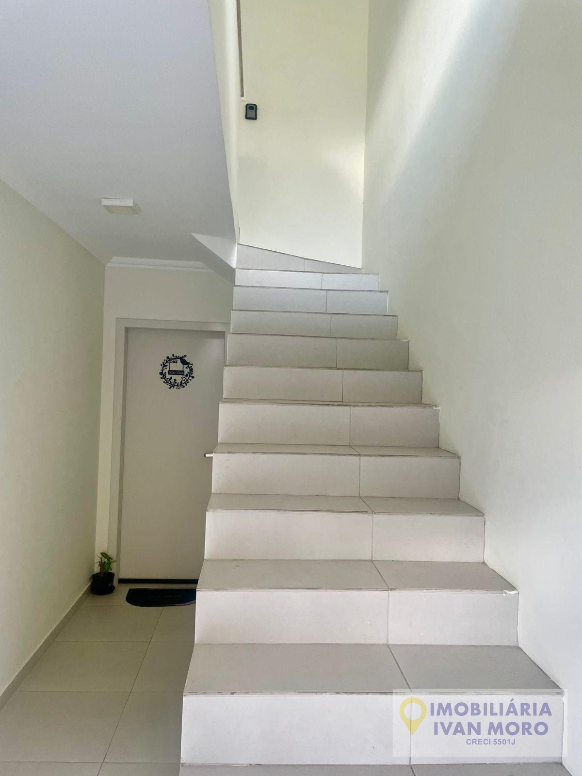 Apartamento à venda com 6 quartos, 6 banheiros e 320m² no Cachoeira do Bom Jesus, Florianópolis (SC) — foto 8 de 11