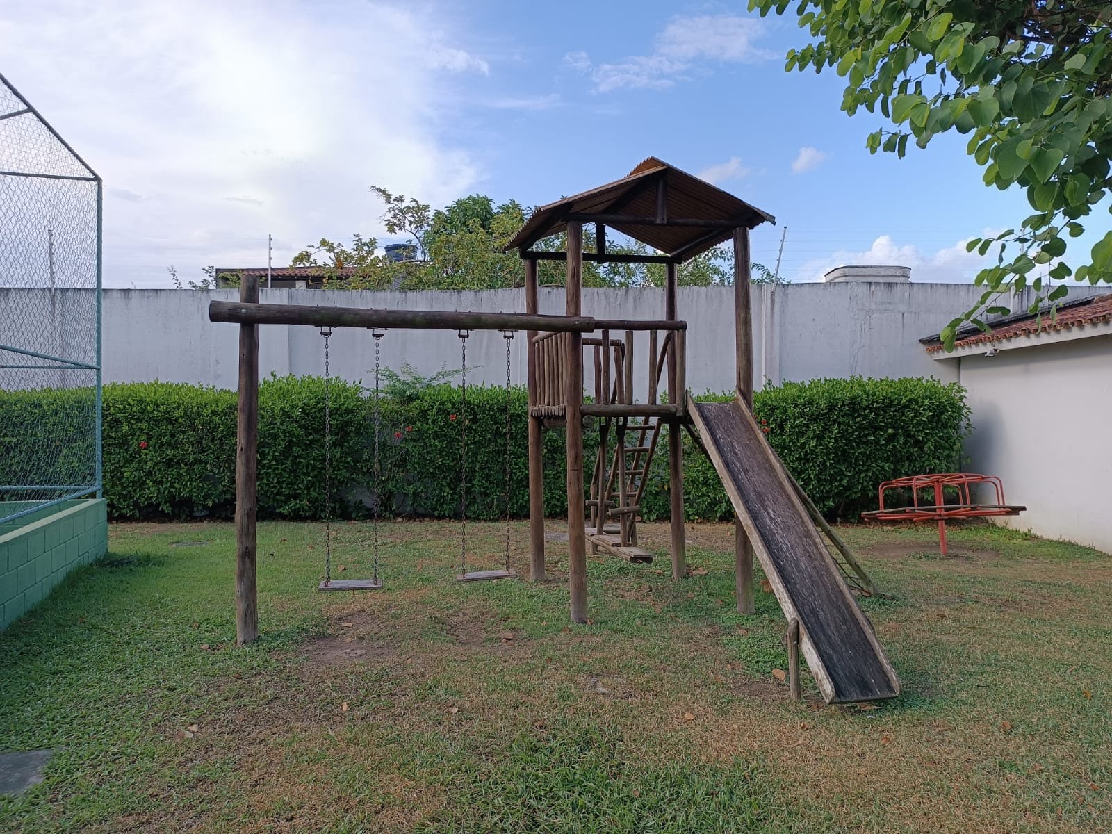Casa para alugar com 4 quartos, 2 suítes, 3 vagas e 120m² no Santo Antônio dos Prazeres, Feira de Santana (BA) — foto 24 de 29