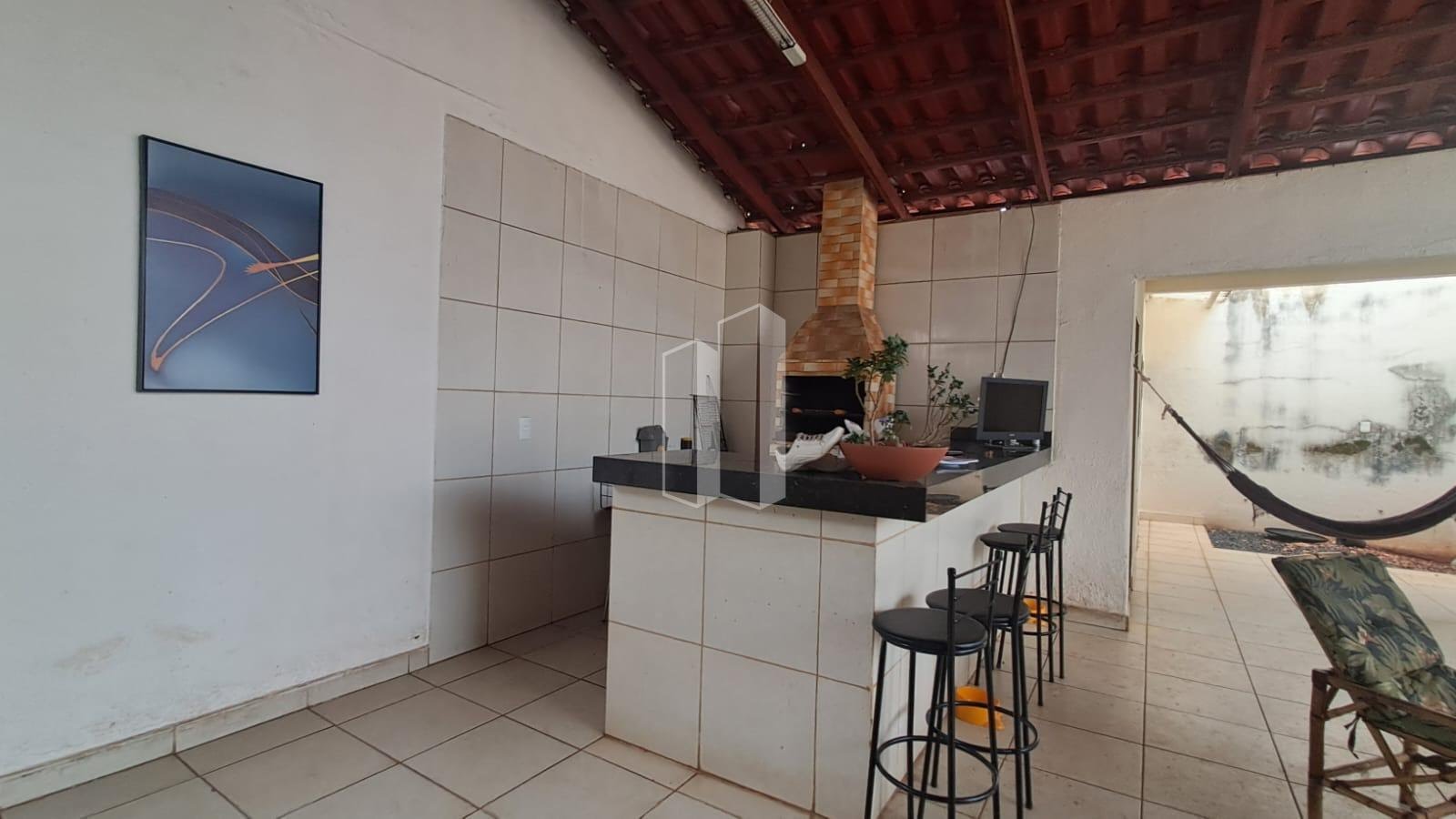Casa à venda com 5 quartos, 4 suítes, 5 vagas e 315m² no Vila Lucy, Goiânia (GO) — foto 11 de 12