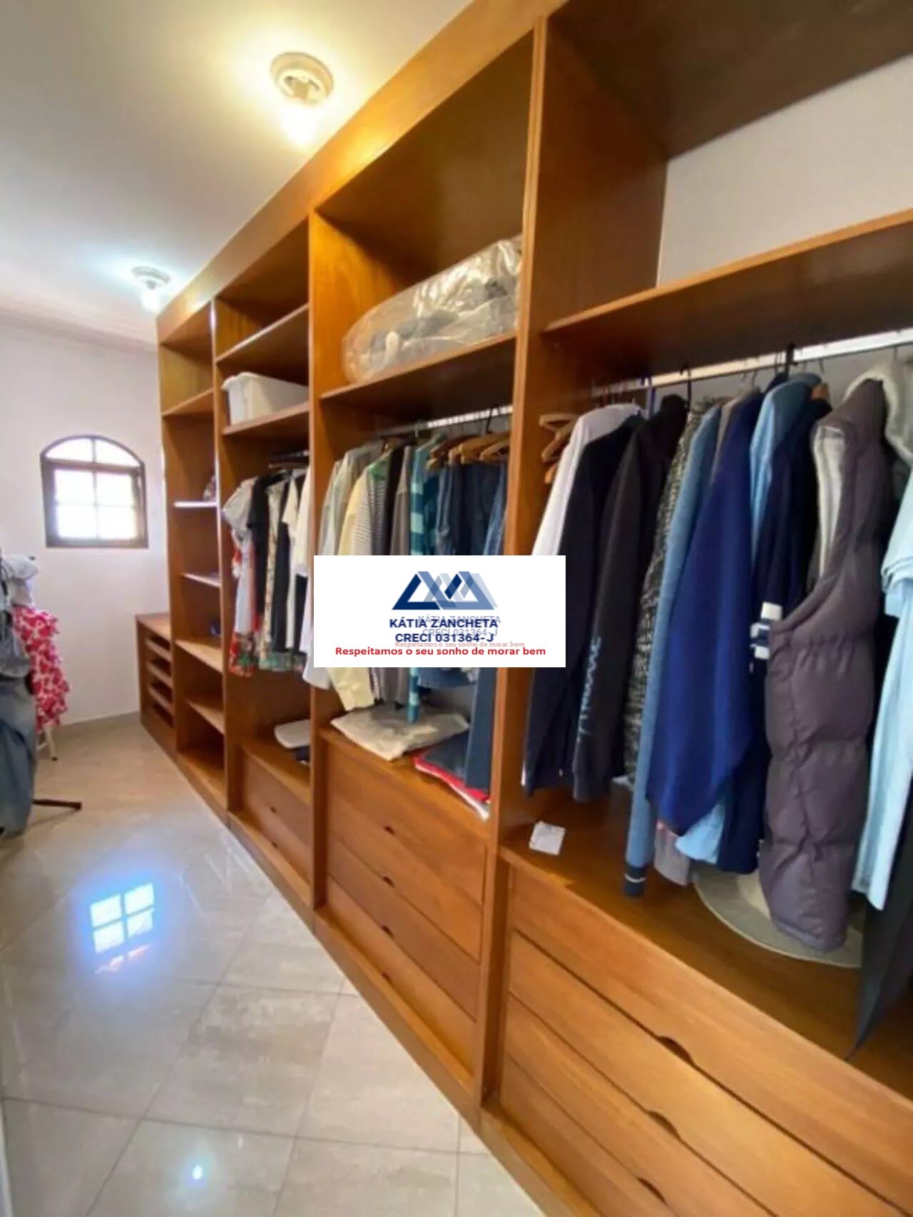Casa à venda com 4 quartos, 4 suítes, 6 vagas e 316m² no Parque dos Passaros, São Bernardo do Campo (SP) — foto 8 de 13