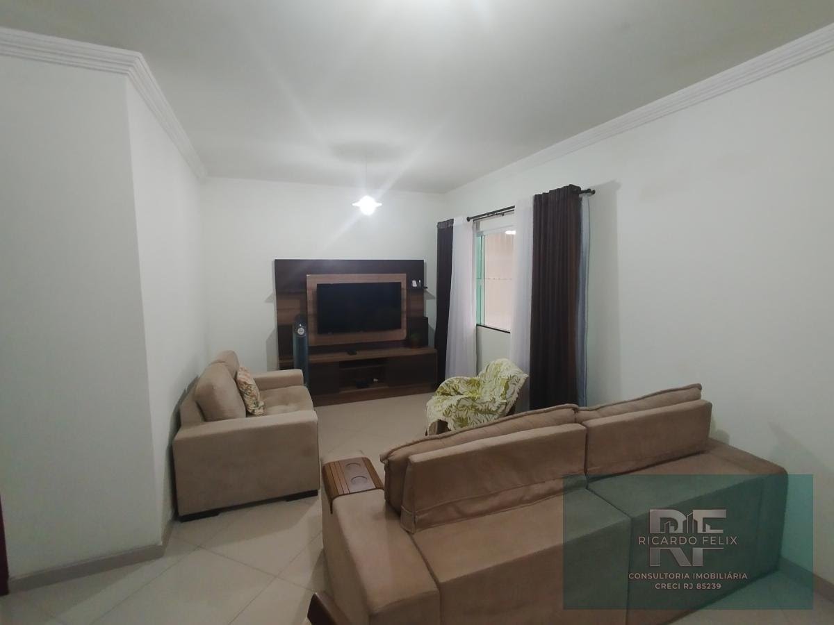 Casa à venda com 3 quartos, 2 suítes, 2 vagas e 150m² no Jardim Mariléa, Rio das Ostras (RJ) — foto 8 de 28