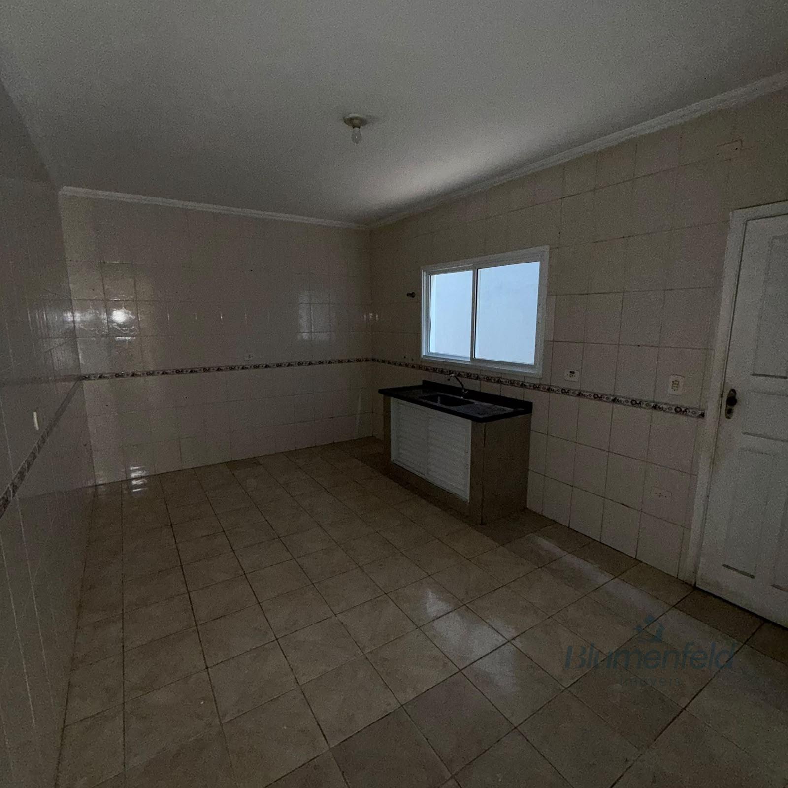Casa para alugar com 3 quartos, 1 suíte, 2 vagas e 250m² no Jardim Rincão, Arujá (SP) — foto 7 de 17