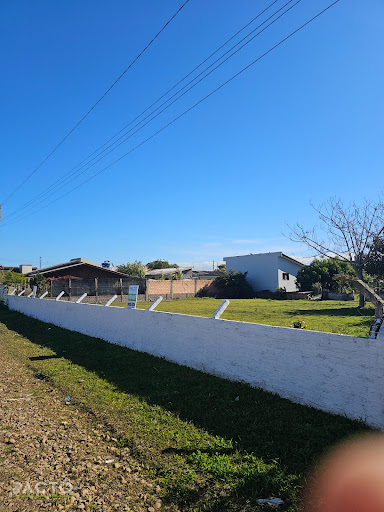 Terreno à Venda no Centro de Balneário Arroio do Silva 360m²