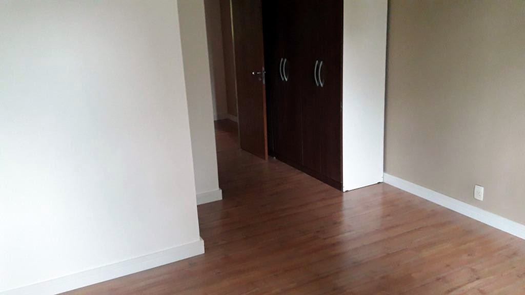 Apartamento à venda com 2 quartos, 2 suítes e 1 vaga no Centro, Petrópolis (RJ) — foto 9 de 14