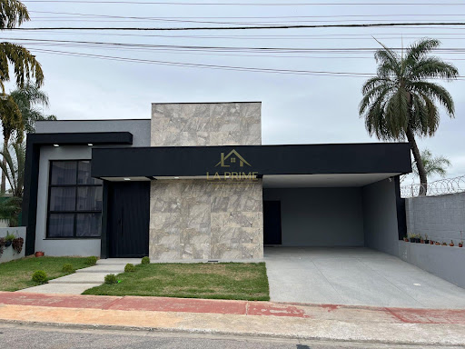 Casa em Condomínio no Lot. Dinora Rosa  em Sorocaba, 198m²,  03 dormitórios, 01 suíte , 04 vagas de garagem.