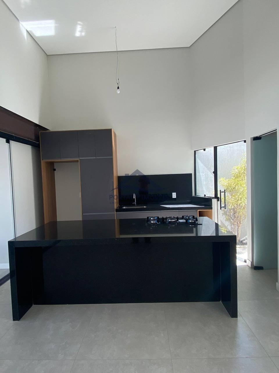 Casa à venda com 3 quartos, 1 suíte, 2 vagas e 207m² no Residencial Veredas, Sete Lagoas (MG) — foto 10 de 21