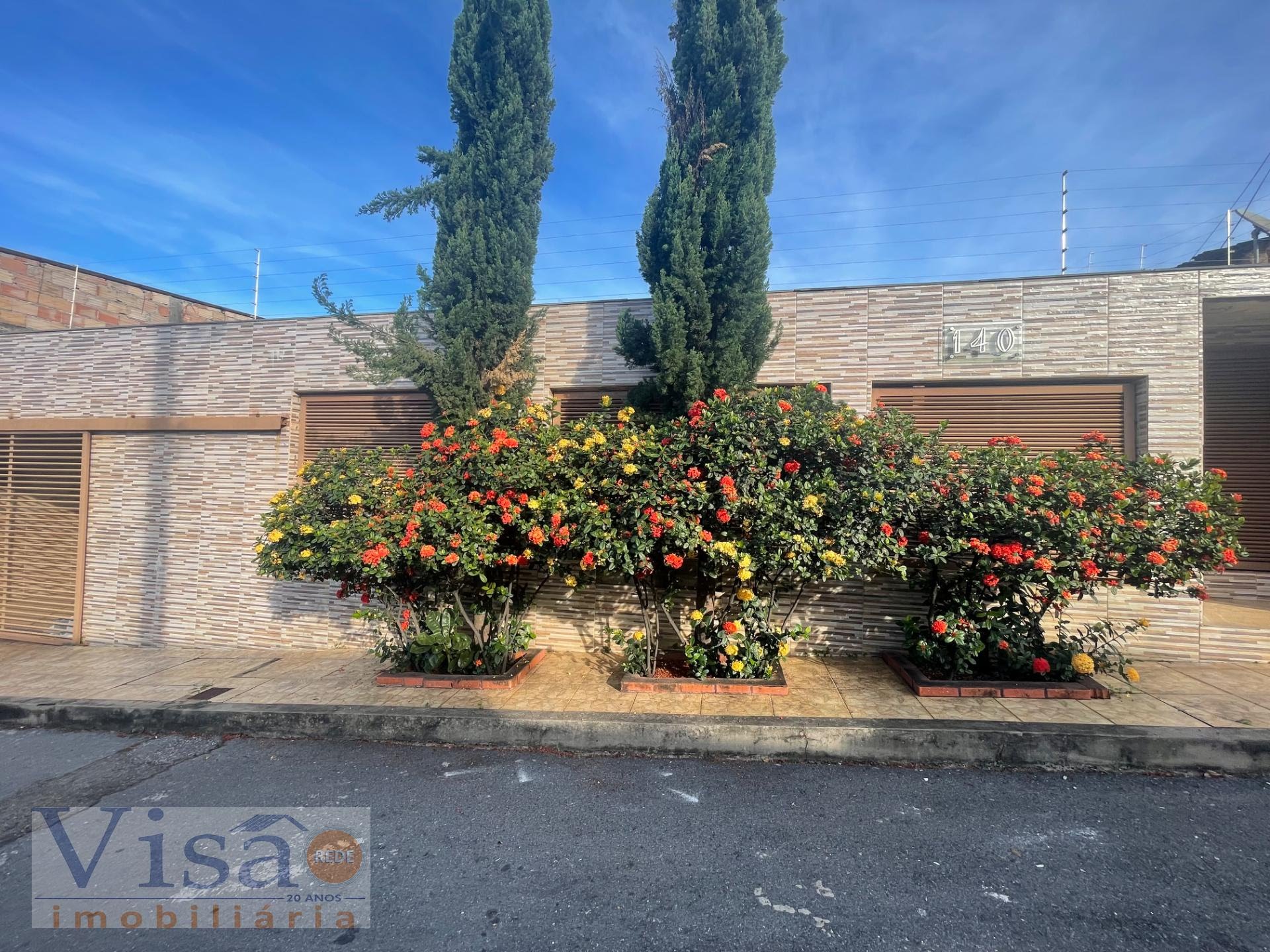 Casa à venda com 3 quartos, 1 suíte, 2 vagas e 250m² no Aparecida, Paracatu (MG) — foto 8 de 25