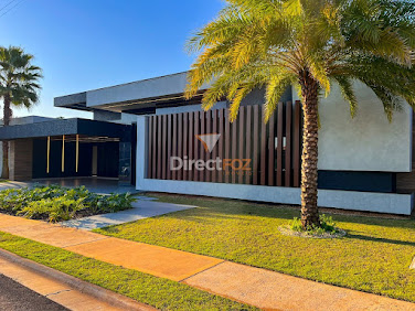 Casa de Alto Padrão à Venda no Condomínio Mais Completo de Foz do Iguaçu/PR