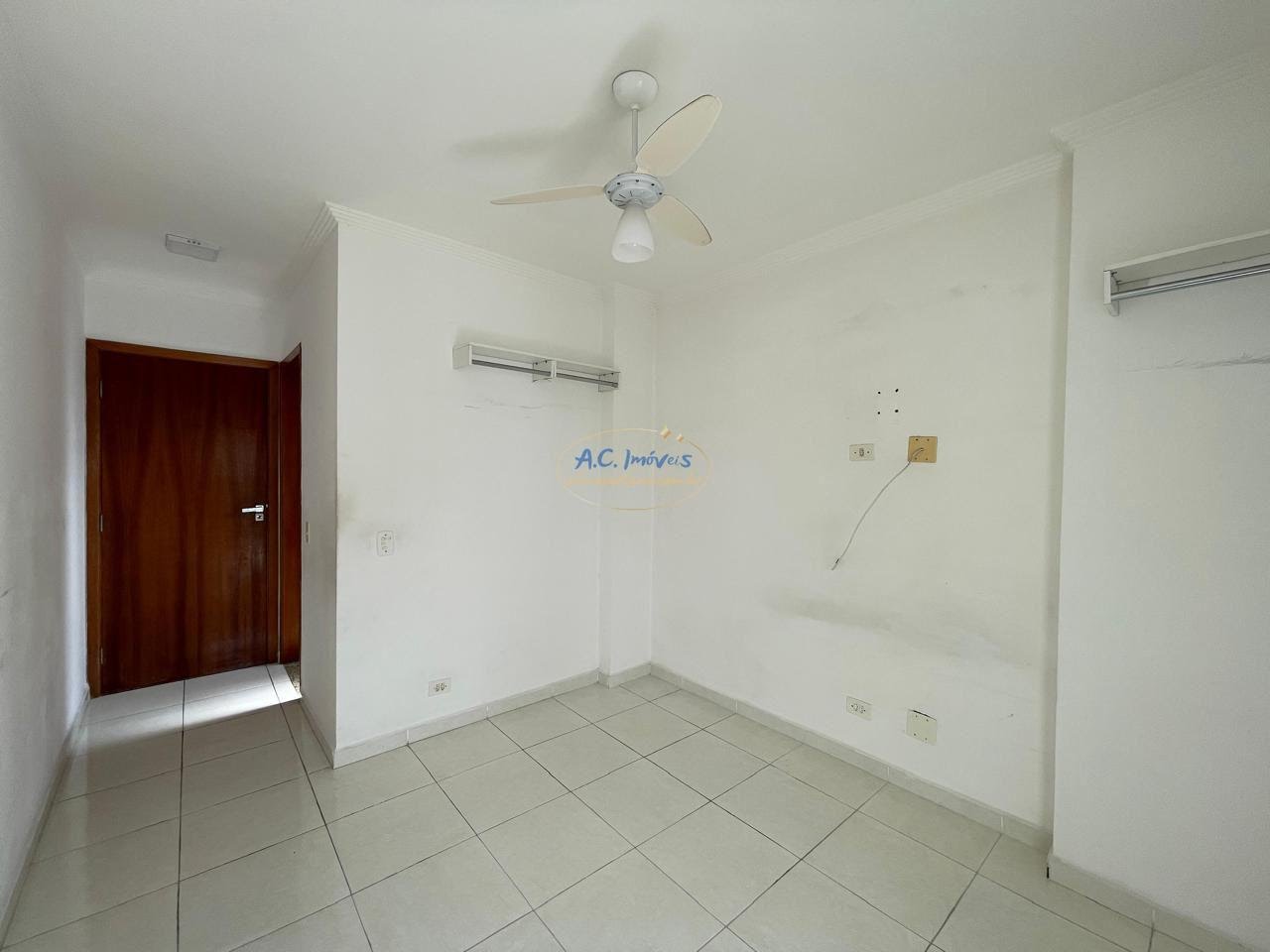 Apartamento à venda com 2 quartos, 1 suíte, 1 vaga e 85m² no Vila Tupi, Praia Grande (SP) — foto 13 de 27