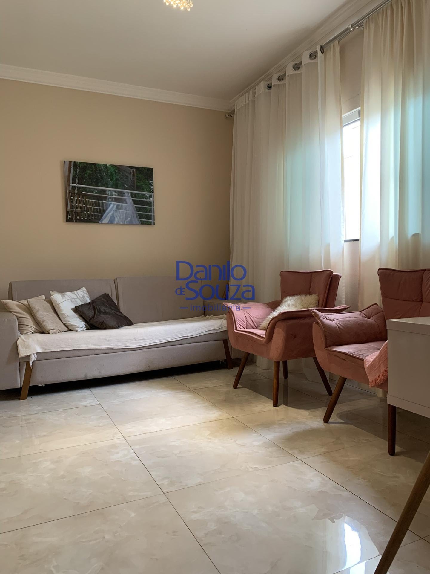Casa à venda com 2 quartos, 1 banheiro, 2 vagas e 240m² no Parque das Mangabeiras IV, Araxá (MG) — foto 5 de 22