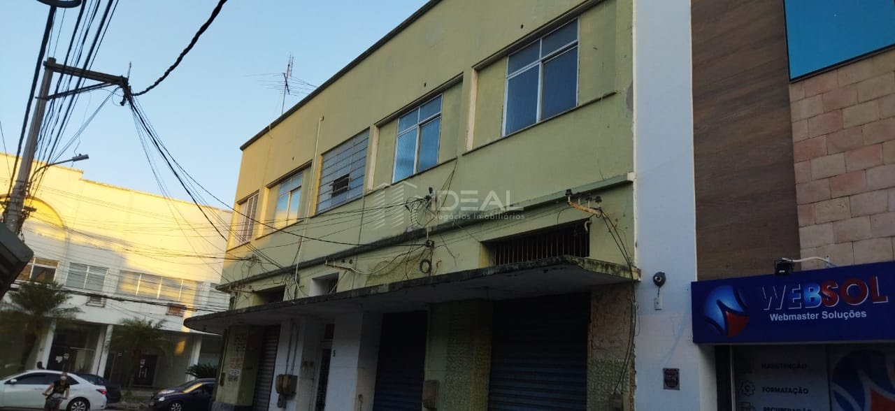 Prédio Inteiro no Centro
