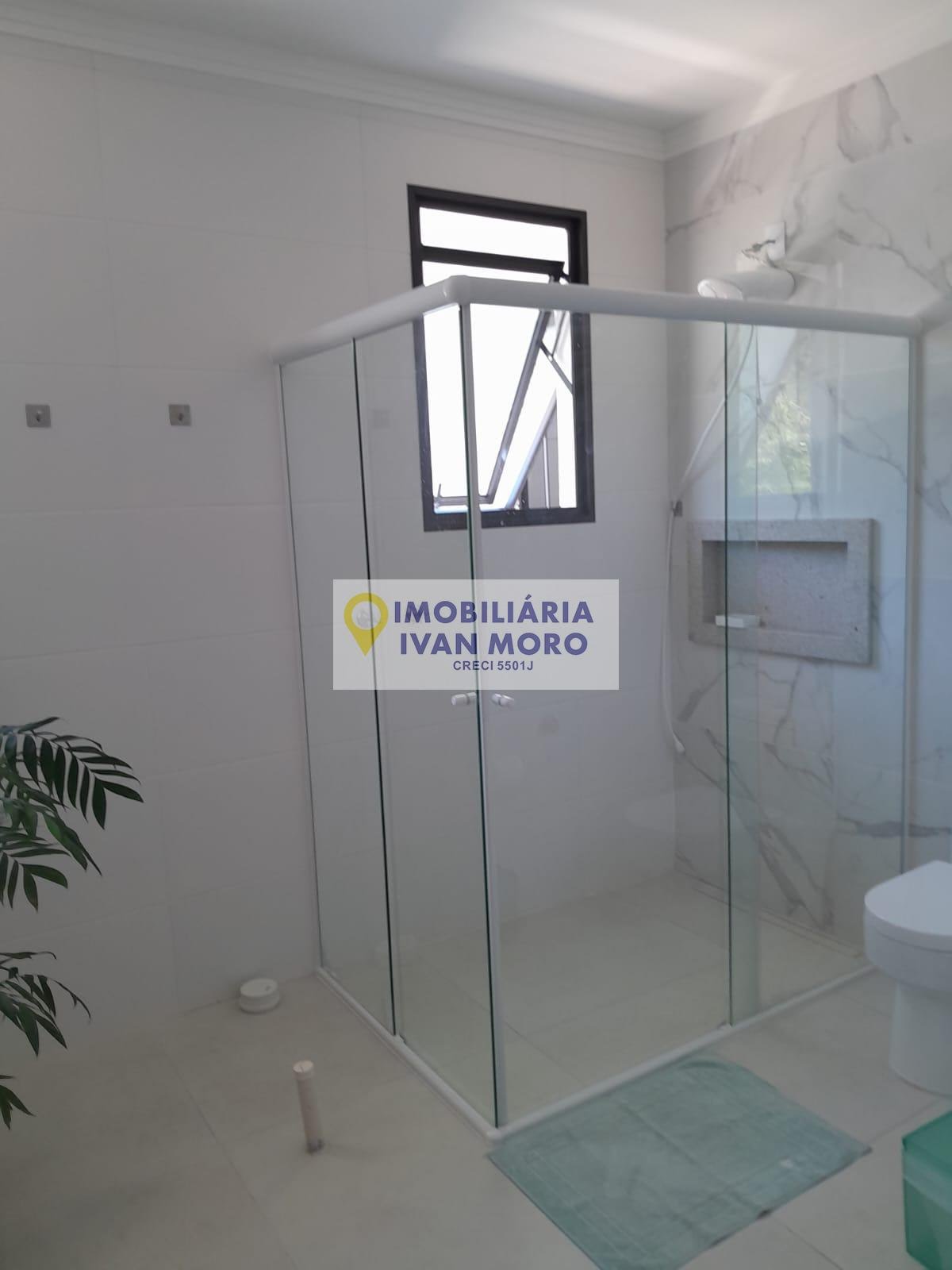 Casa à venda com 4 quartos, 4 suítes, 2 vagas e 288m² no Cachoeira do Bom Jesus, Florianópolis (SC) — foto 29 de 30