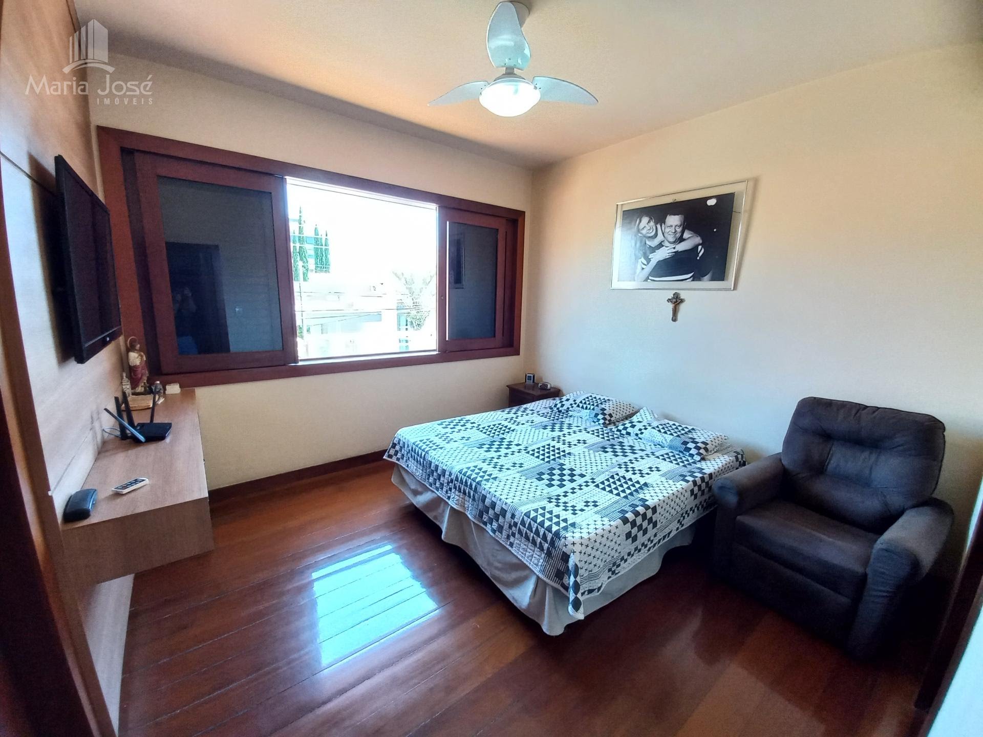 Casa à venda com 4 quartos, 2 suítes, 4 vagas e 360m² no Jardim Arizona, Sete Lagoas (MG) — foto 25 de 30