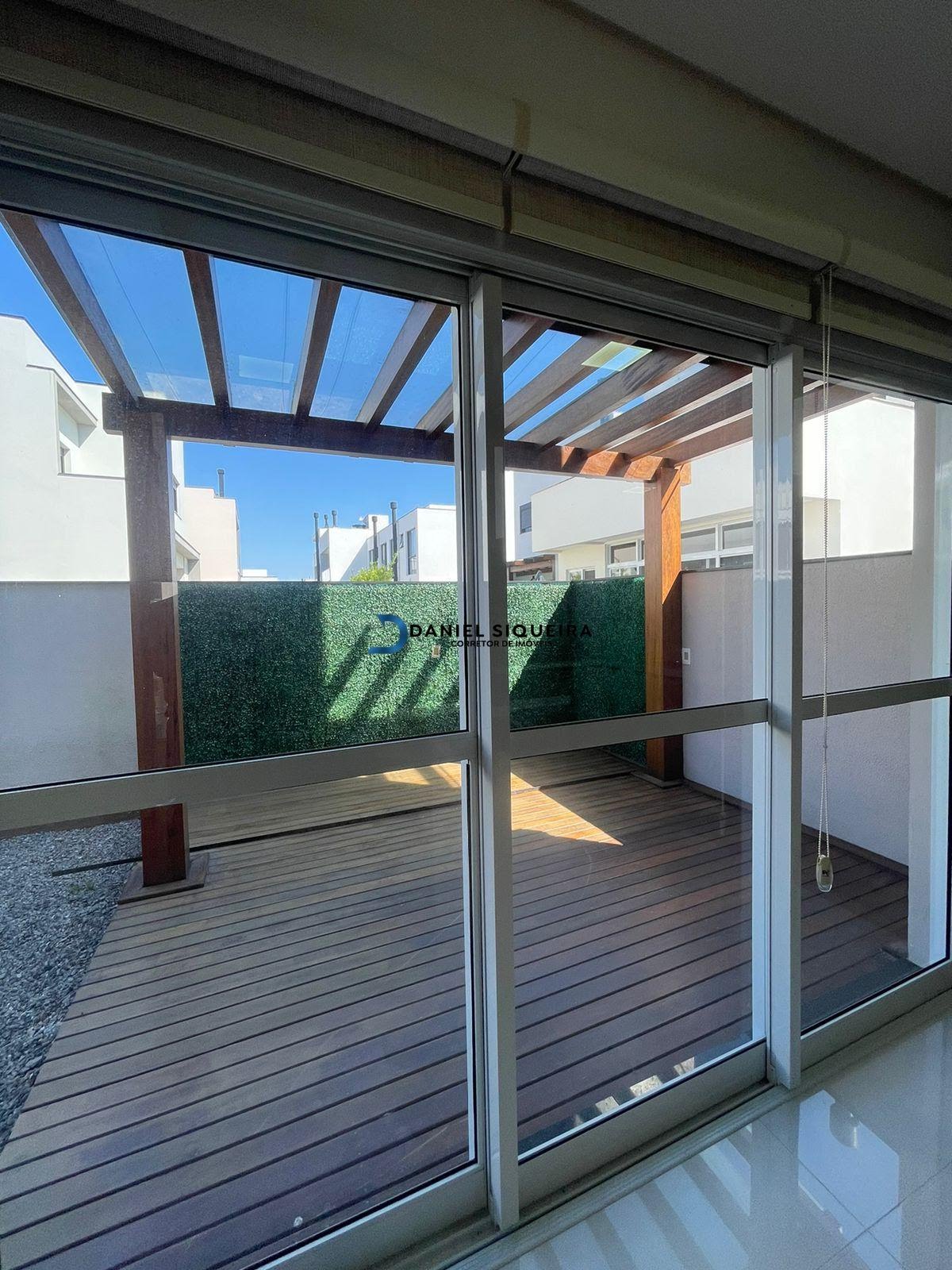 Casa à venda com 3 quartos, 1 suíte, 2 vagas e 230m² no Bairro Deltaville, Biguaçu (SC) — foto 7 de 26