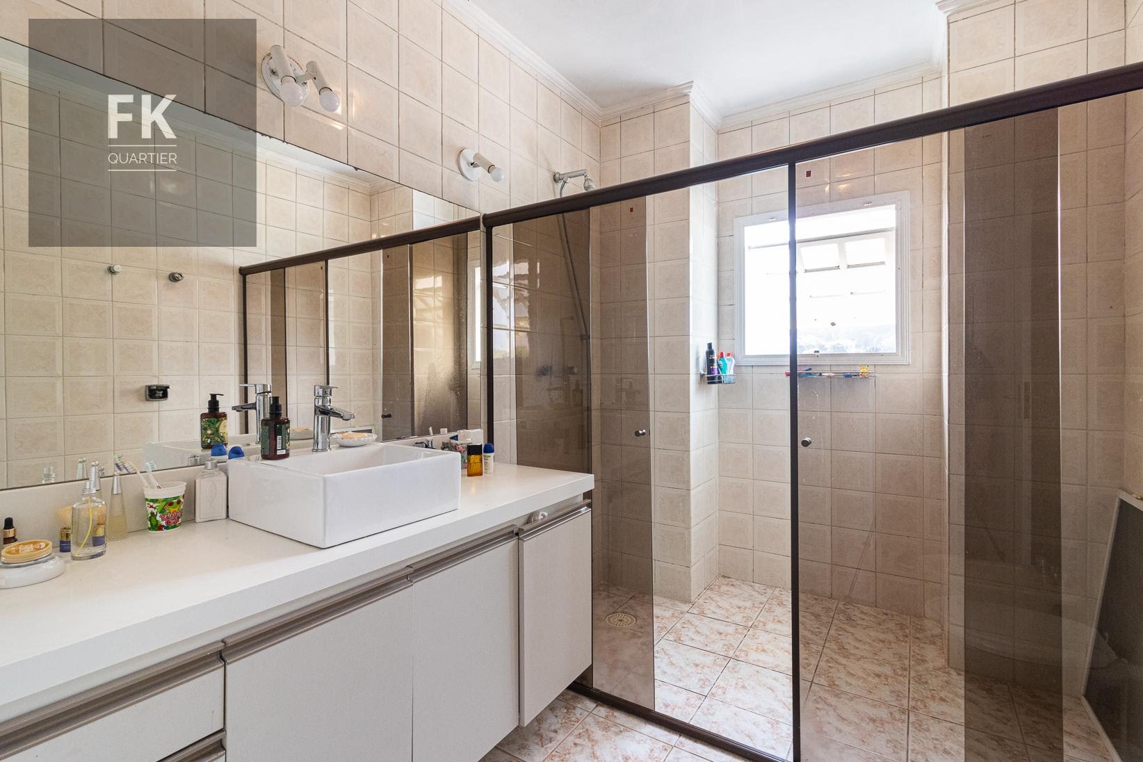 Casa à venda com 4 quartos, 4 suítes, 4 vagas e 398m² no Alphaville, Santana de Parnaíba (SP) — foto 25 de 30