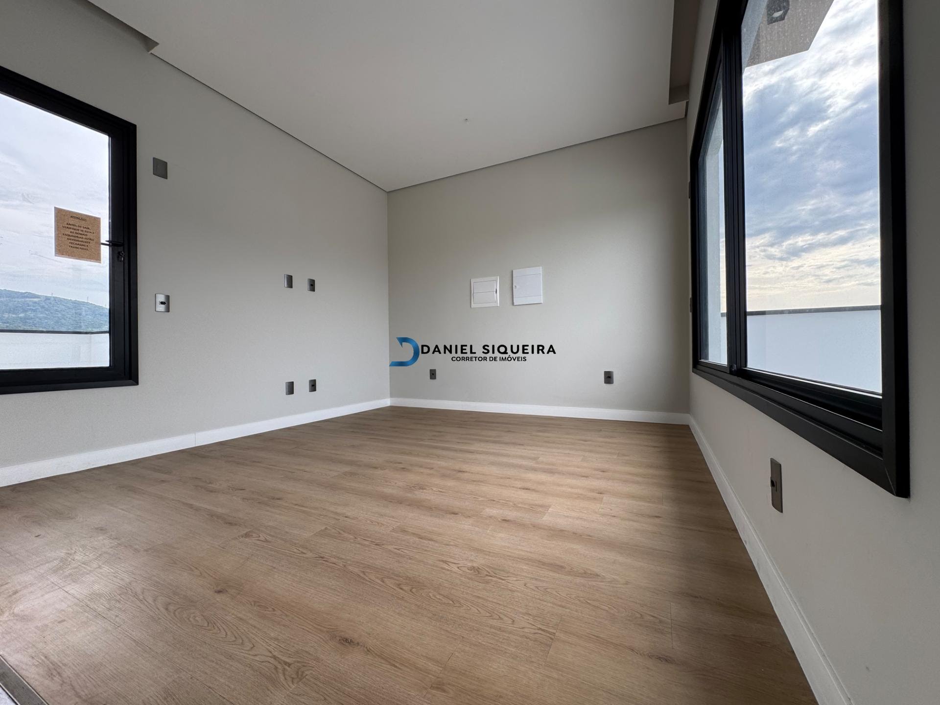 Casa à venda com 4 quartos, 4 suítes, 4 vagas e 200m² no Bairro Deltaville, Biguaçu (SC) — foto 24 de 30