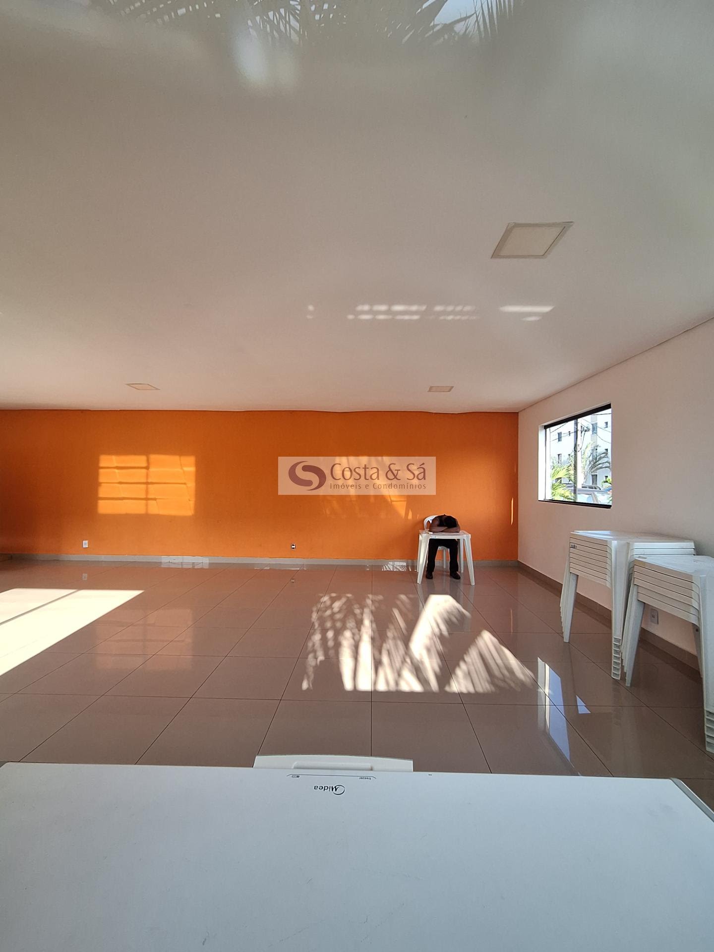 Apartamento à venda com 2 quartos, 1 banheiro, 1 vaga e 60m² no Atlantica, Rio das Ostras (RJ) — foto 3 de 23