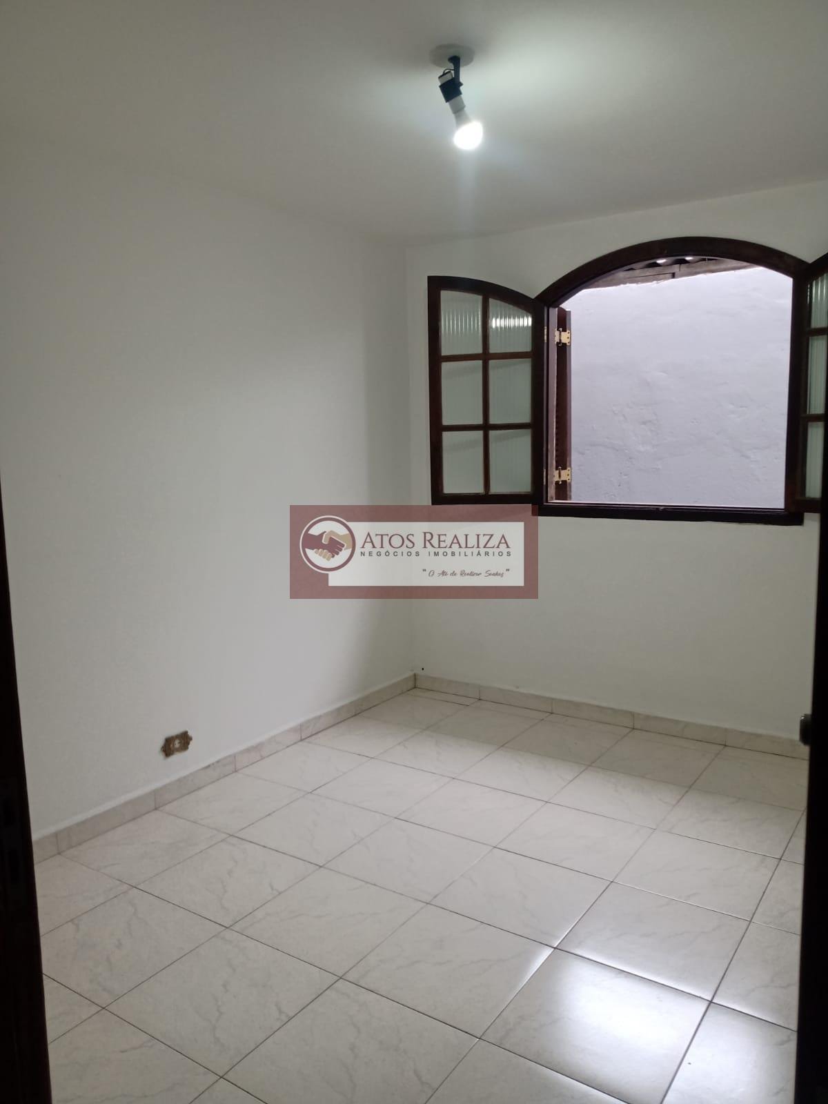 Casa à venda com 4 quartos, 2 banheiros, 2 vagas e 125m² no Jardim Santa Edwiges, São Paulo (SP) — foto 2 de 17