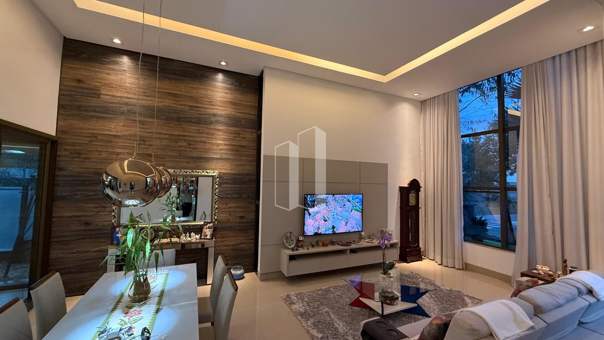 Casa à venda com 3 quartos, 3 suítes, 3 vagas e 240m² no Residencial Goiânia Golfe Clube, Goiânia (GO) — foto 7 de 30