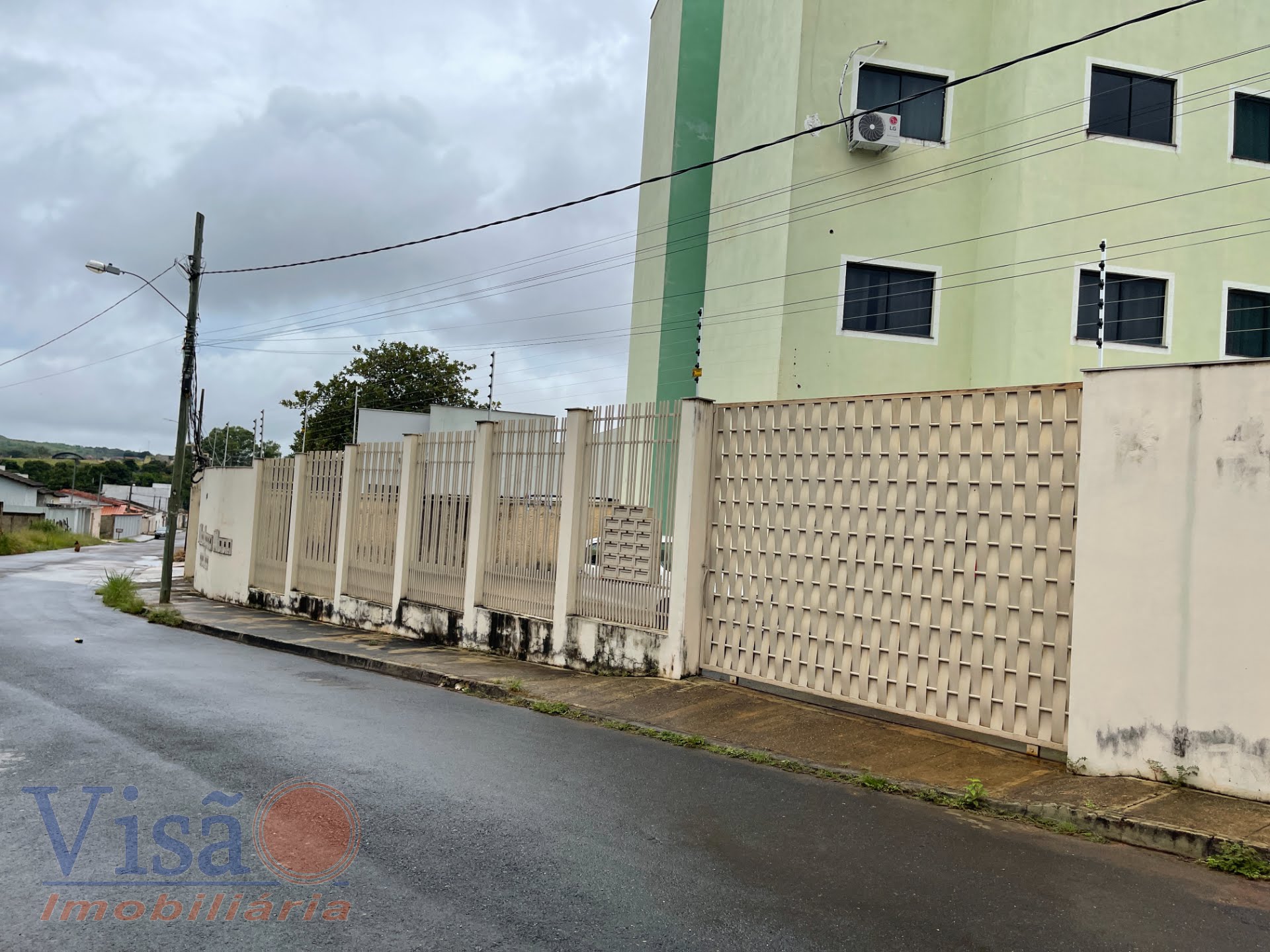 Apartamento à venda com 2 quartos, 1 banheiro, 1 vaga e 65m² no Cidade Nova, Paracatu — foto principal