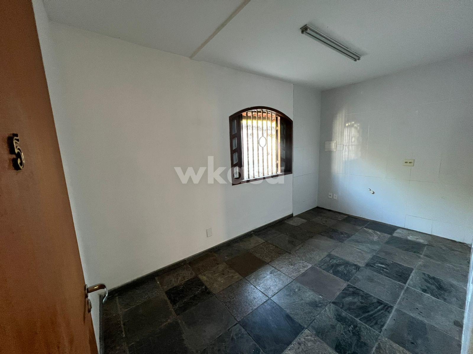 Comercial à venda com 6 banheiros, 1 vaga e 600m² no Parque Residencial Laranjeiras, Serra (ES) — foto 9 de 30