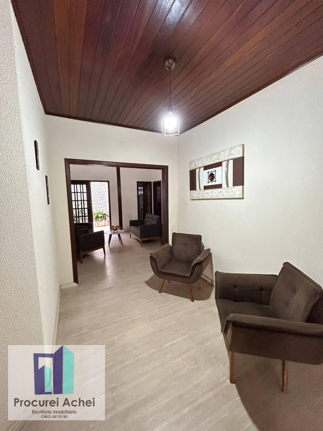 Casa à venda com 3 quartos, 2 suítes, 4 vagas e 926m² no Setor Habitacional Vicente Pires, Brasília (DF) — foto 16 de 27