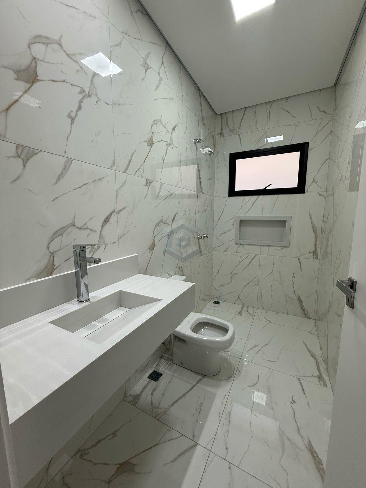 Casa à venda com 3 quartos, 3 suítes, 6 vagas e 248m² no Alphaville 3, Votorantim (SP) — foto 15 de 30