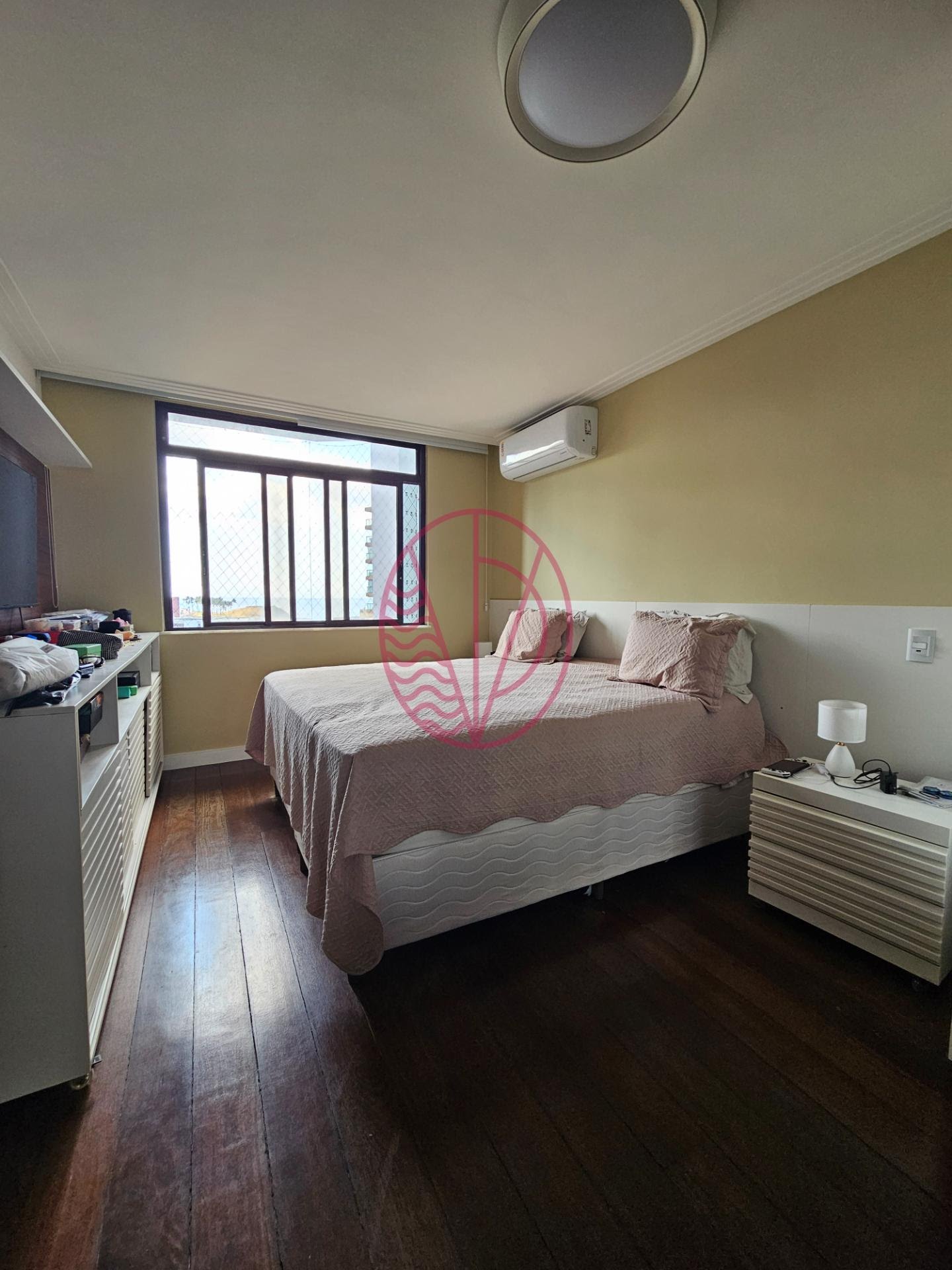 Apartamento para alugar com 4 quartos, 1 suíte, 2 vagas e 243m² no Barra, Salvador (BA) — foto 23 de 30