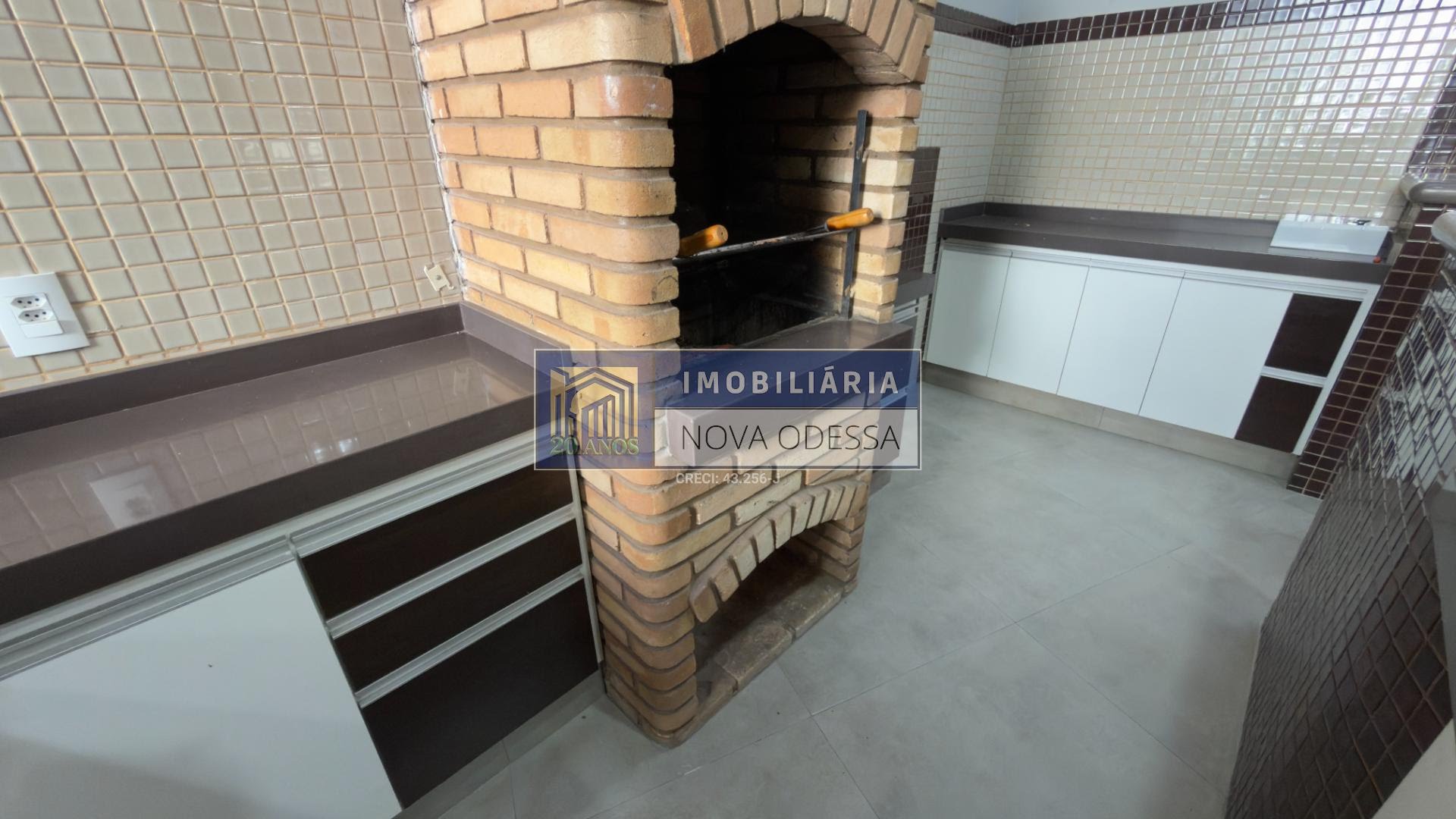 Casa à venda com 4 quartos, 1 suíte, 2 vagas e 223m² no Jardim Primavera, Nova Odessa (SP) — foto 2 de 30