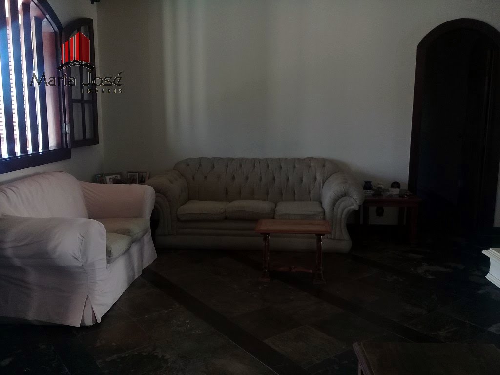 Casa à venda com 4 quartos, 1 suíte, 3 vagas e 1080m² no São Geraldo, Sete Lagoas (MG) — foto 13 de 30