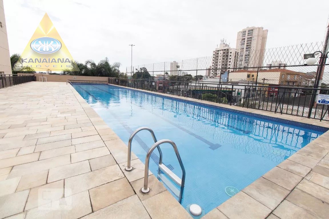 Piscina - Área Comum