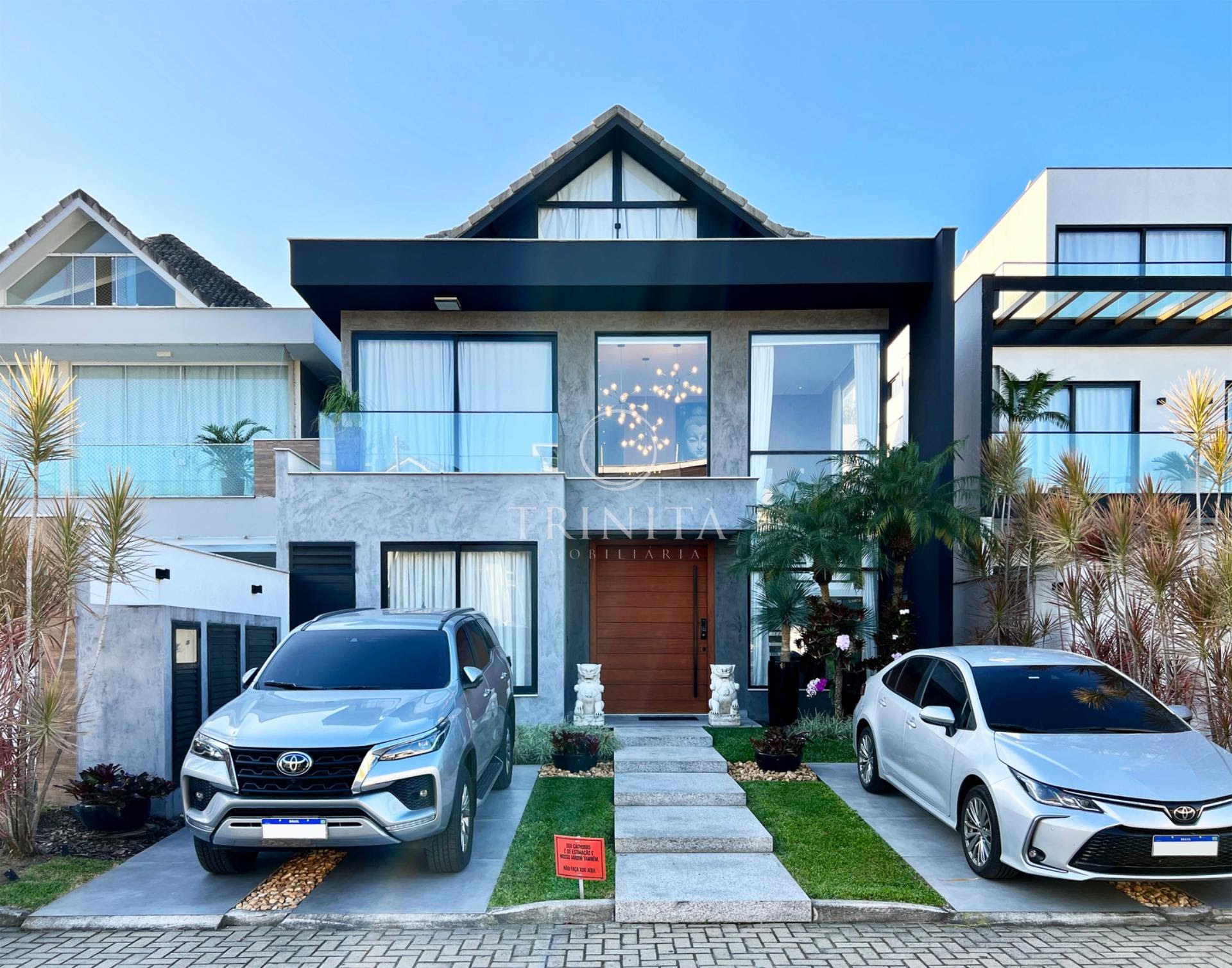 Fachada da casa à venda no condomínio Art Life