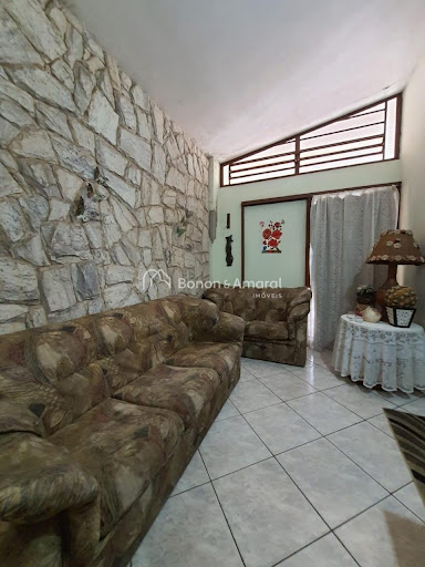 Casa, 3 quartos, 212 m² - Foto 4