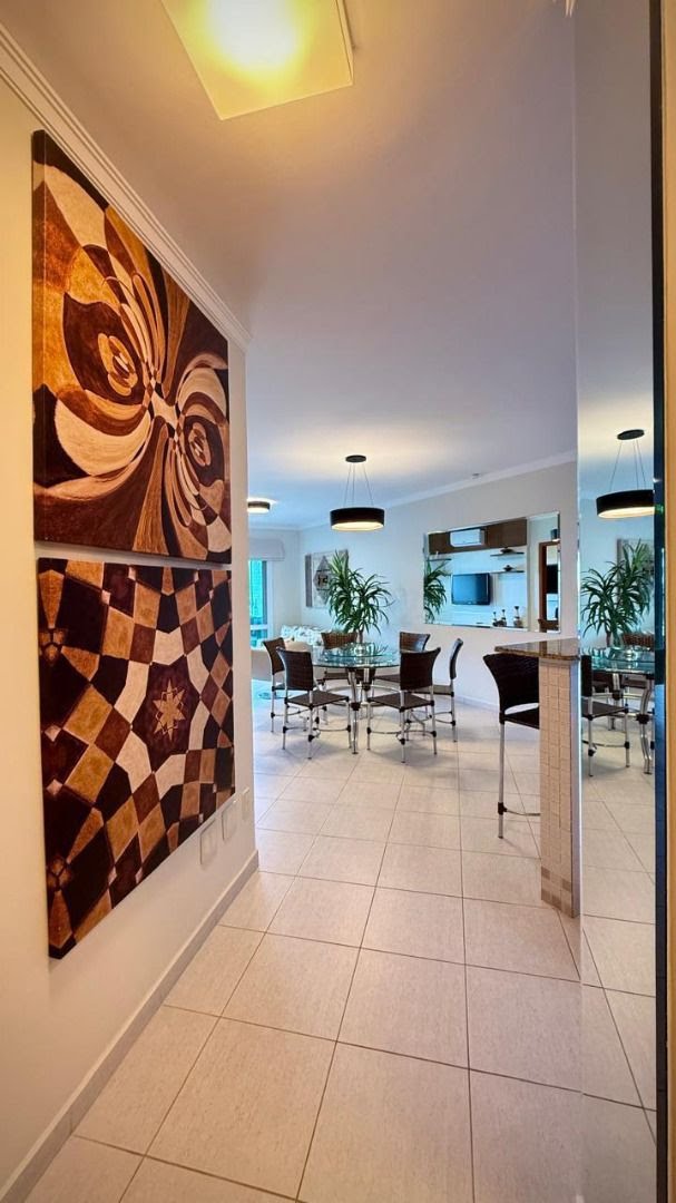 Apartamento à venda com 3 quartos, 3 banheiros, 2 vagas e 150m² no Praia Grande, Ubatuba (SP) — foto 2 de 13