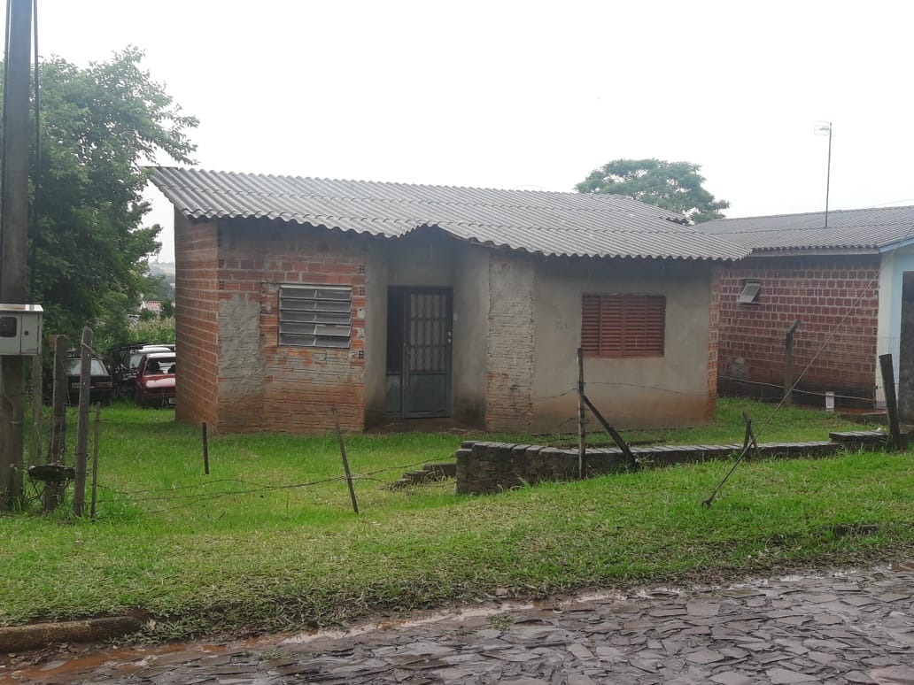 Casa à venda com 2 quartos, 1 banheiro e 56m² no Alvorada Terreno, Ijuí (RS) — foto 2 de 11