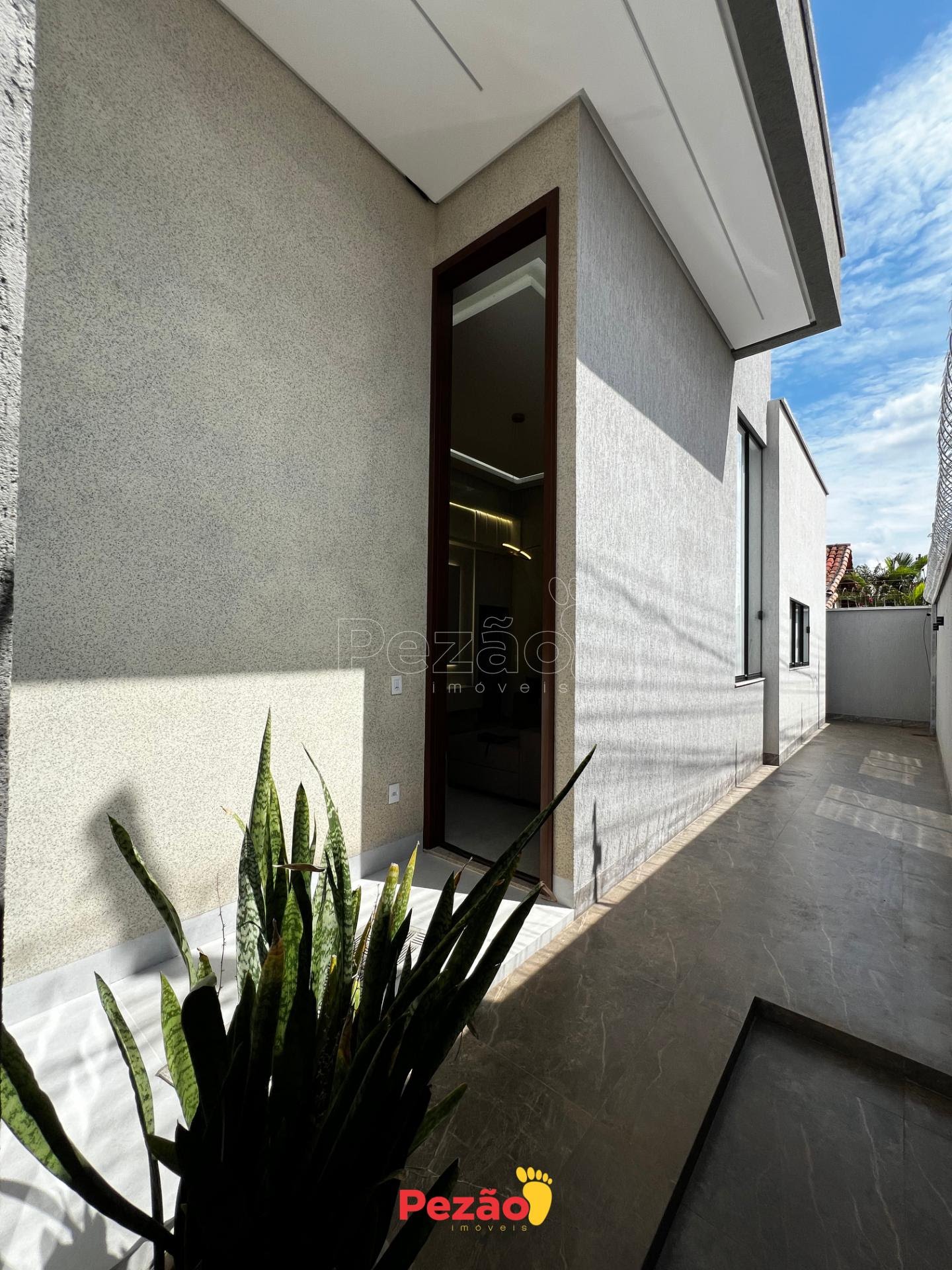 Casa à venda com 3 quartos, 3 suítes, 2 vagas e 206m² no Joaquim da Silva, Itapuranga (GO) — foto 4 de 29