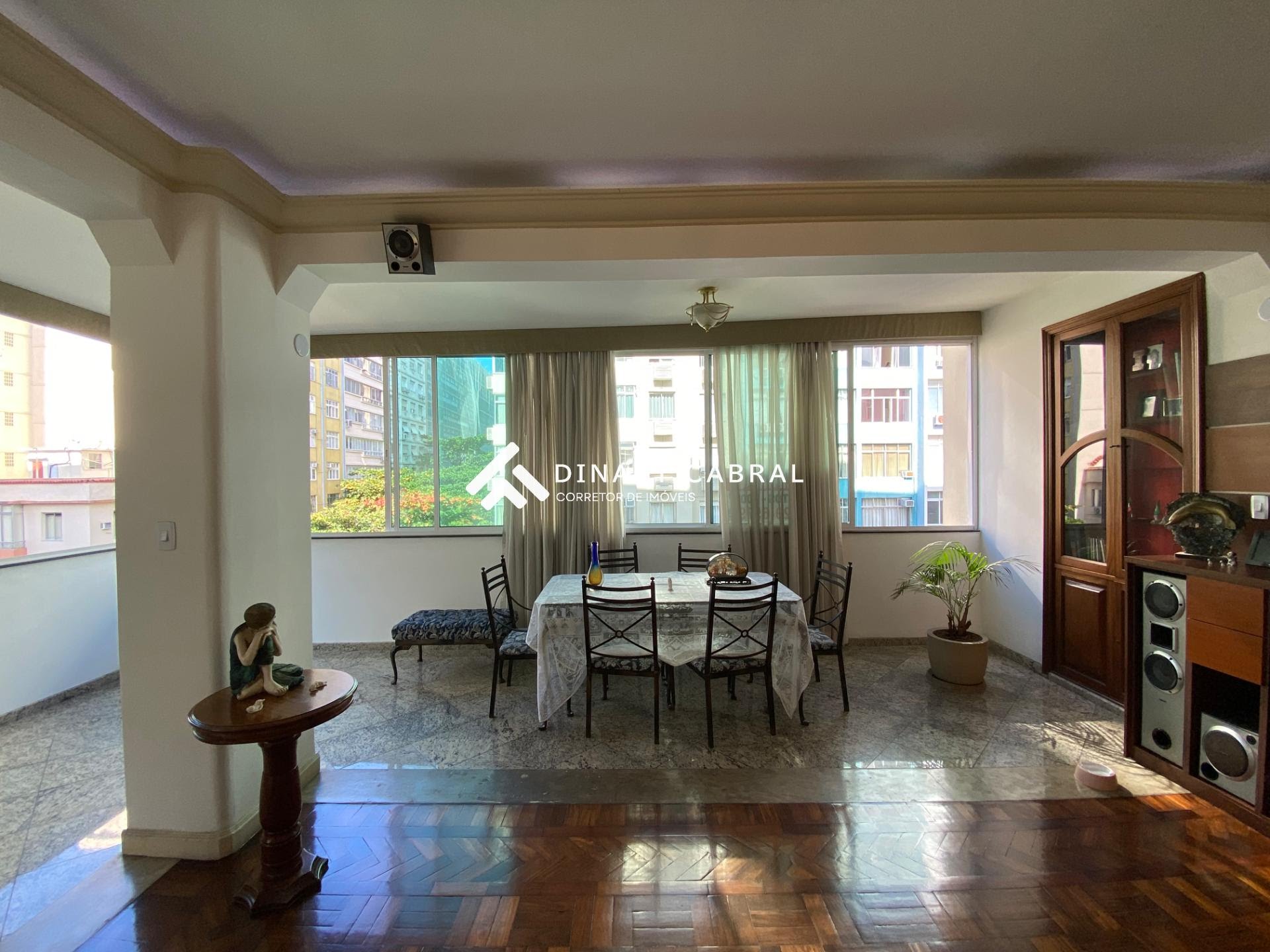 Apartamento à venda com 5 quartos, 4 suítes, 1 vaga e 287m² no Copacabana, Rio de Janeiro (RJ) — foto 17 de 30