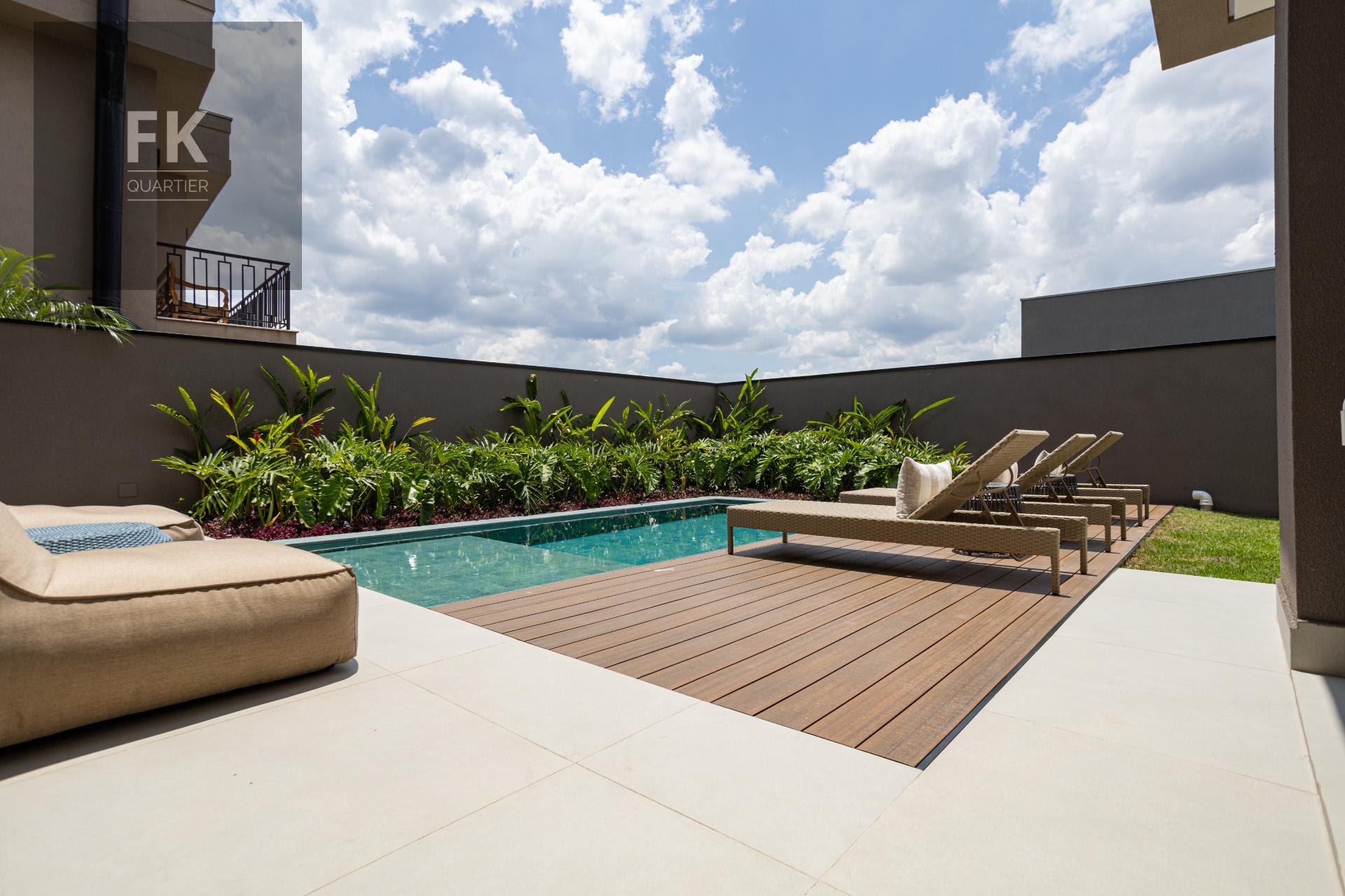 Casa à venda com 4 quartos, 4 suítes, 5 vagas e 390m² no Residencial Burle Marx, Santana de Parnaíba (SP) — foto 18 de 30