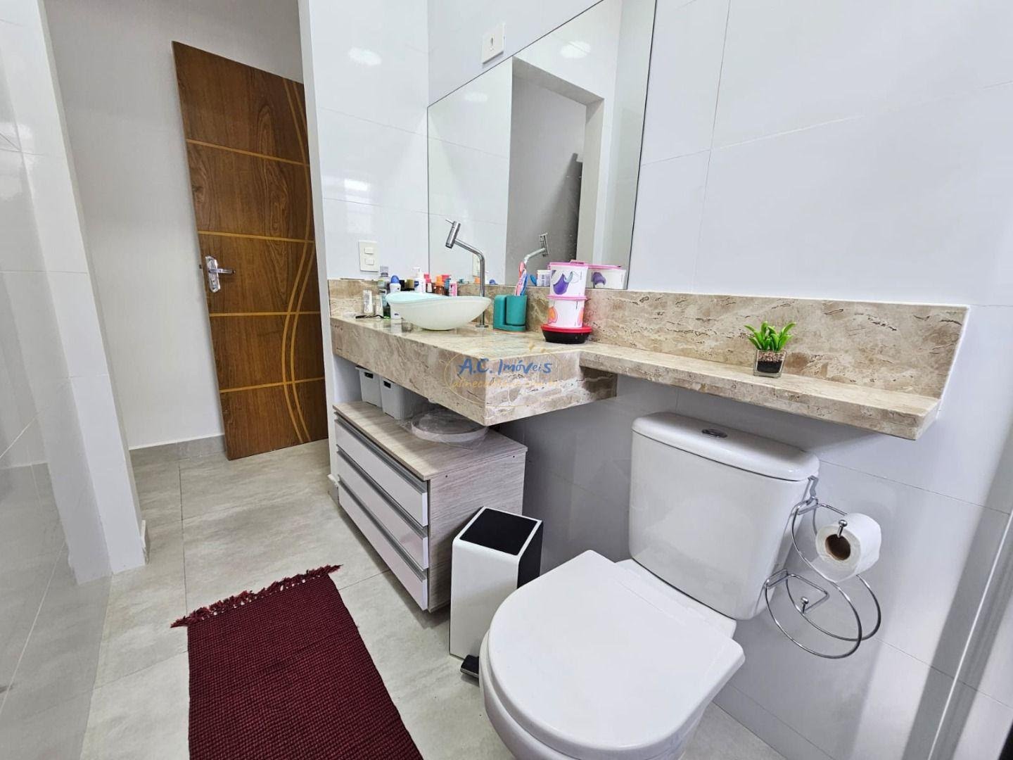 Casa à venda com 3 quartos, 1 suíte, 2 vagas e 120m² no Solemar, Praia Grande (SP) — foto 17 de 30