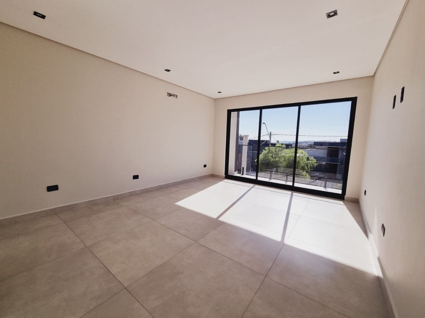 Casa à venda com 3 quartos, 3 suítes, 4 vagas e 203m² no Condomínio Cyrela Landscape, Votorantim (SP) — foto 15 de 23