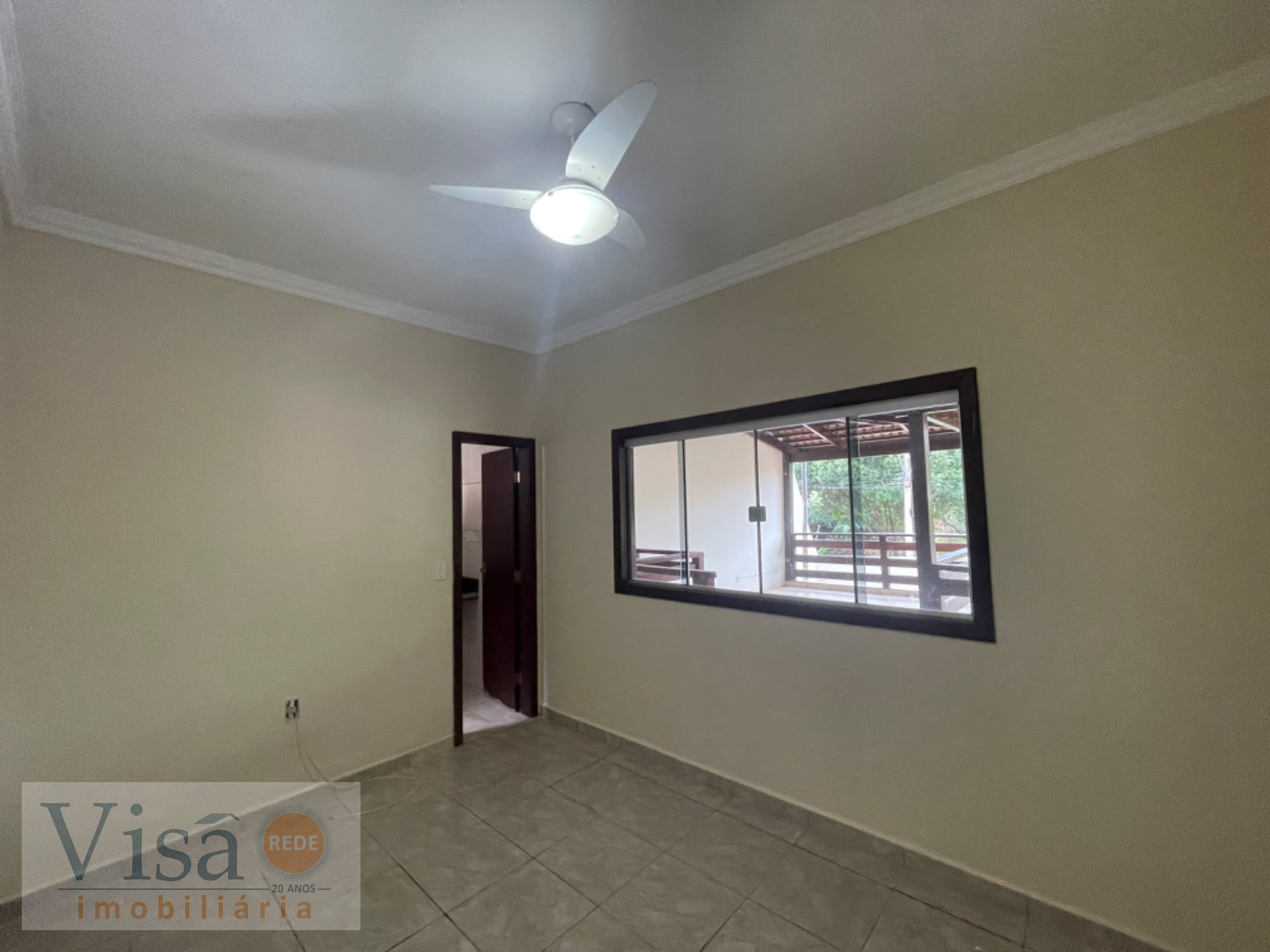 Casa à venda com 3 quartos, 1 suíte, 3 vagas e 180m² no Santana, Paracatu (MG) — foto 20 de 22